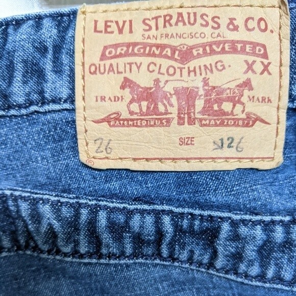 Levi's Shorts Girl 12 Denim Cutoff Red Tab Jeans Blue Youth 12 - Waist 26" - Picture 7 of 10